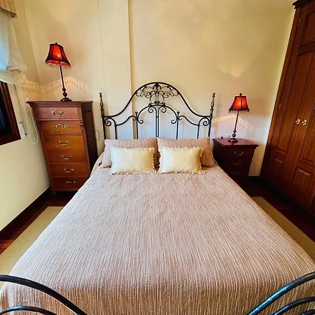 Holibai, Carmencina, Elegante Apartamento Con Terraza Y Parking *